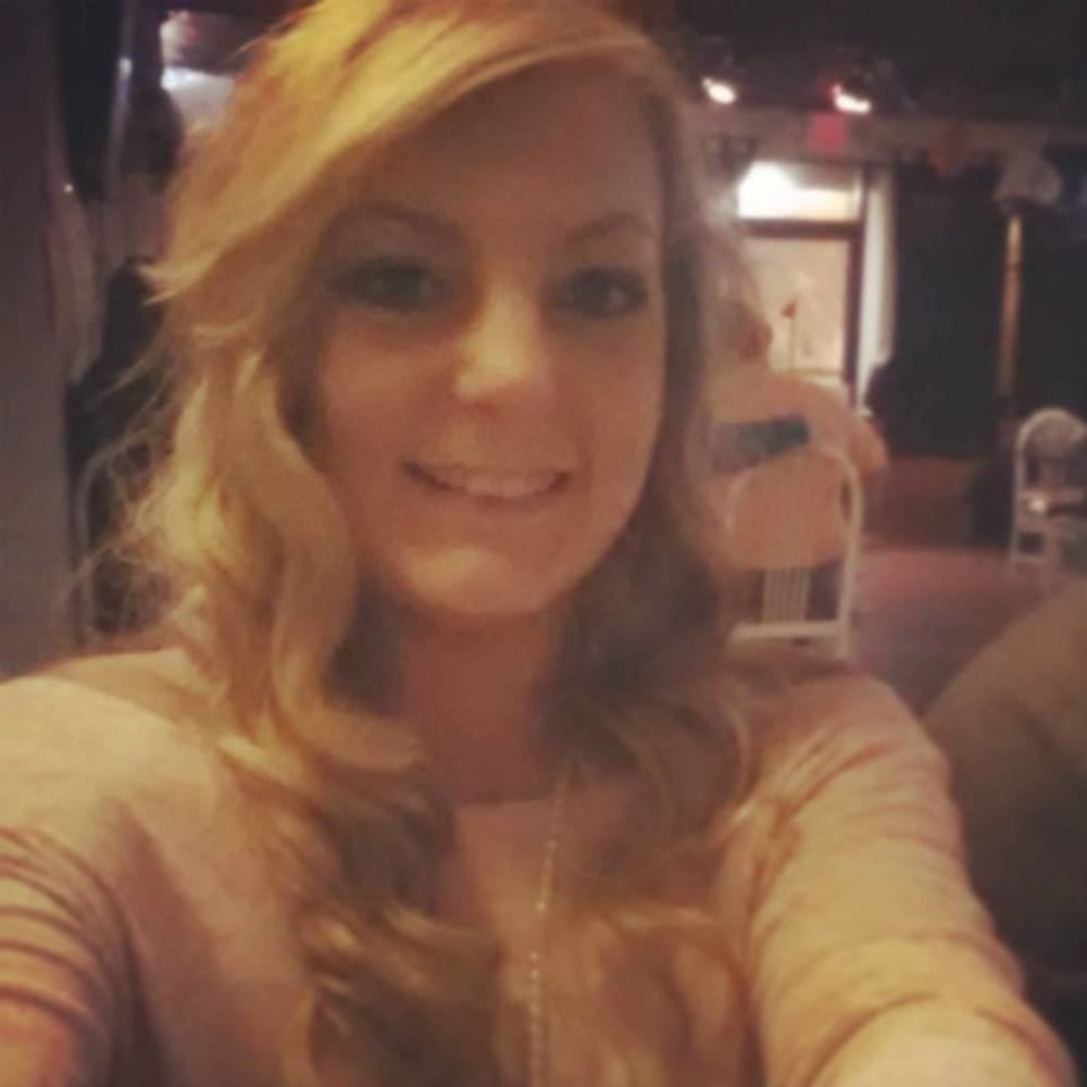 Meet your Posher, Olivia